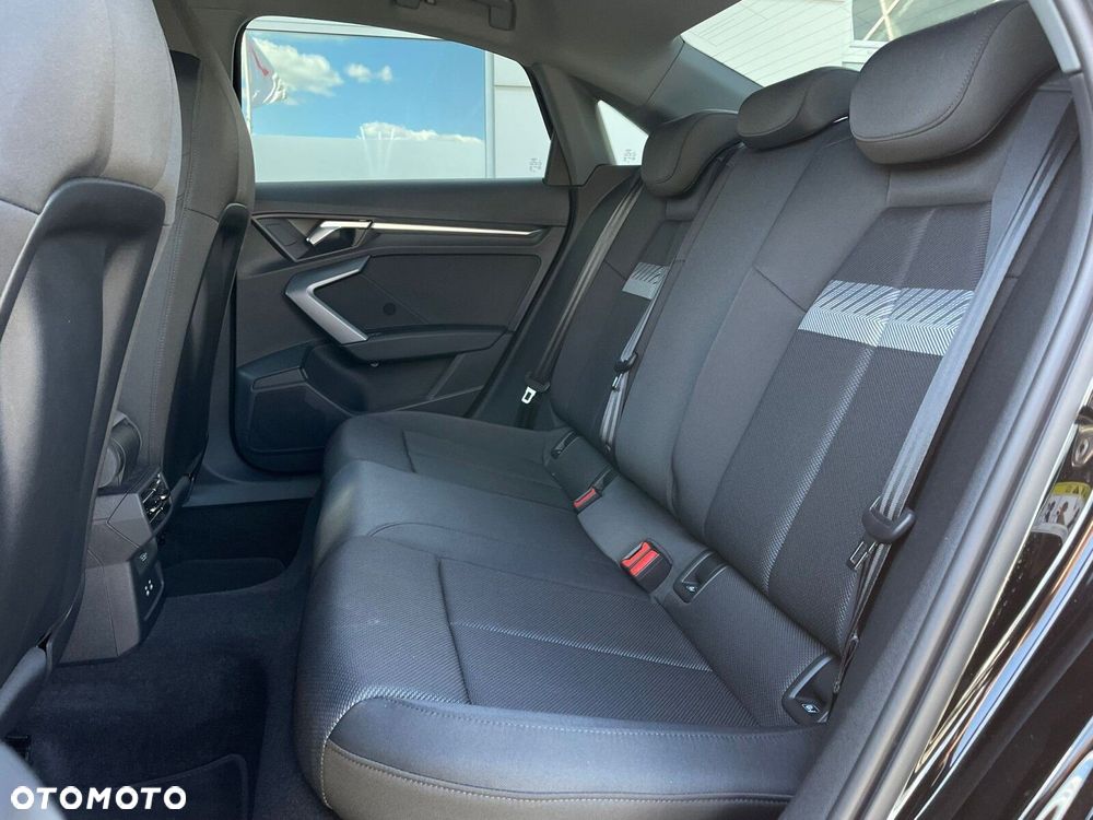 Audi A3 Limousine - 12