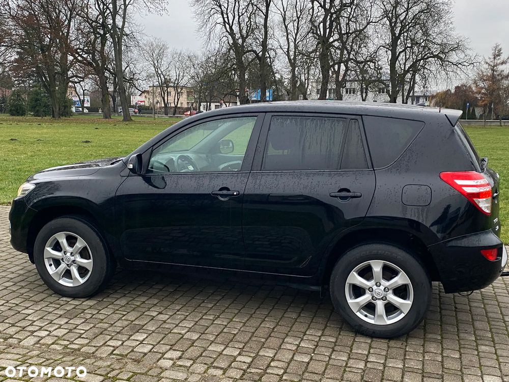 Toyota RAV4 2.0 4x4 Travel - 13