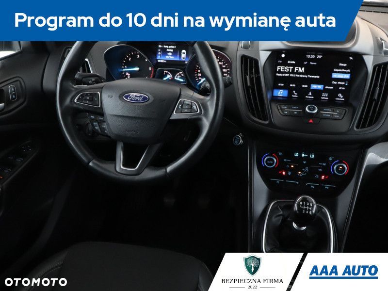 Ford Kuga - 9