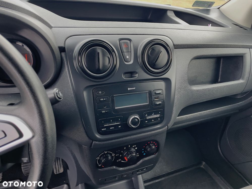Dacia Dokker - 24