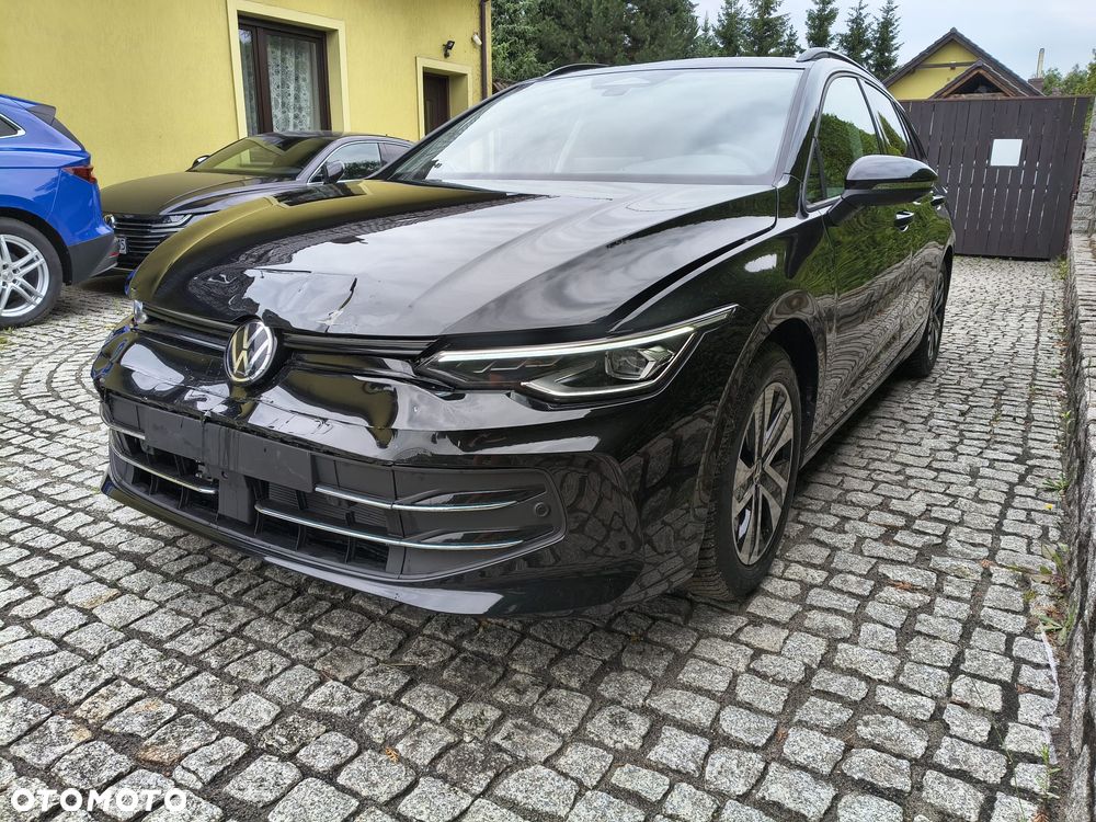 Volkswagen Golf 1.5 eTSI OPF DSG Energy - 9