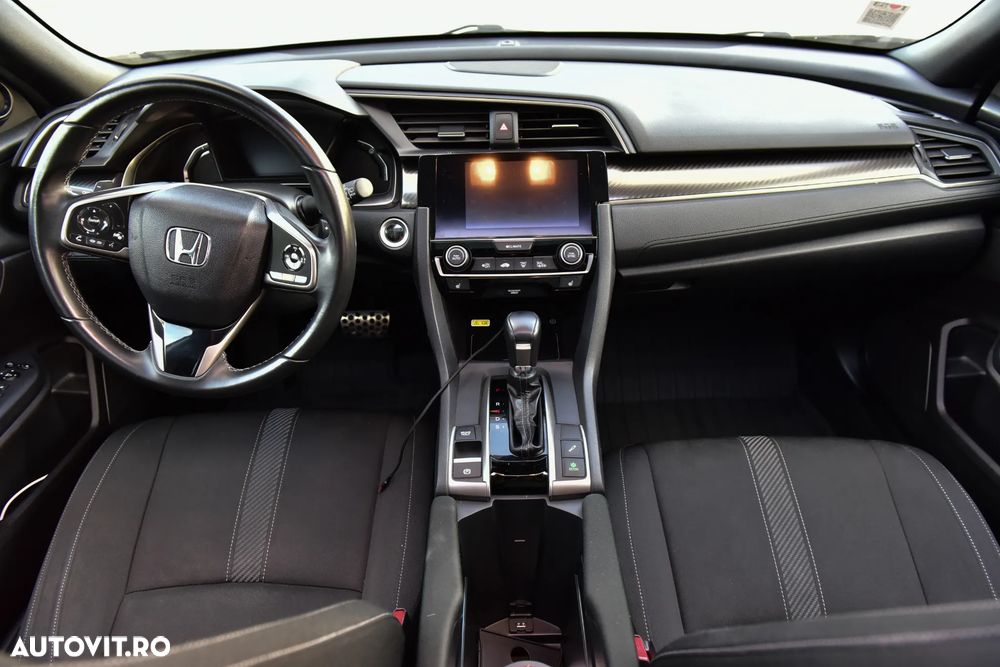 Honda Civic 1.5 VTEC Turbo CVT Sport Plus - 14