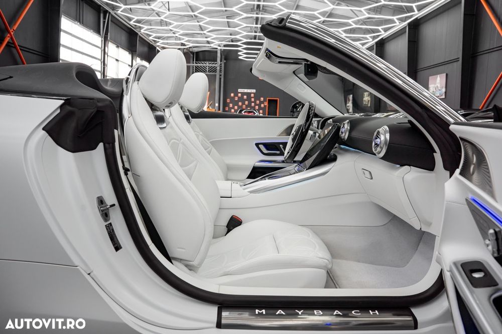 Mercedes-Benz SL Maybach 680 Monogram Series - 13