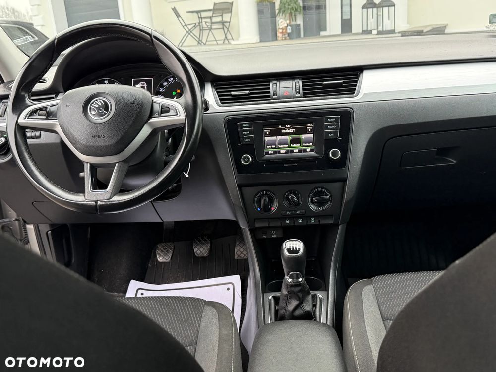 Skoda RAPID Spb 1.2 TSI Style - 5