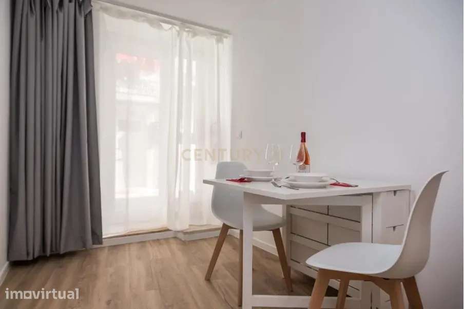 Apartamento T0 mobilado e equipado - Grande imagem: 2/8