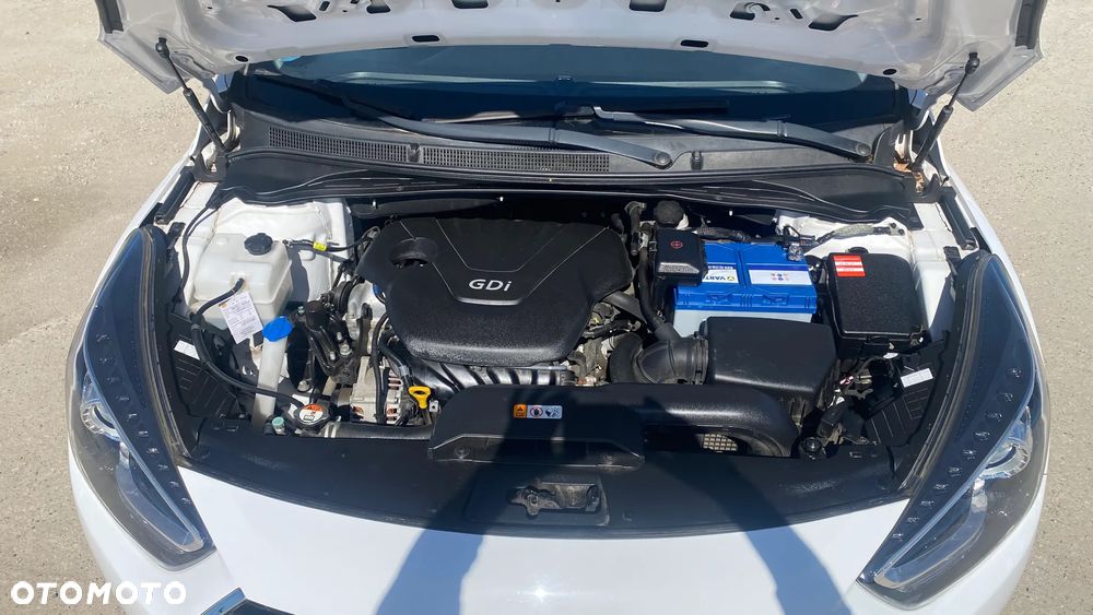 Hyundai i40 Kombi 1.6 Trend - 9