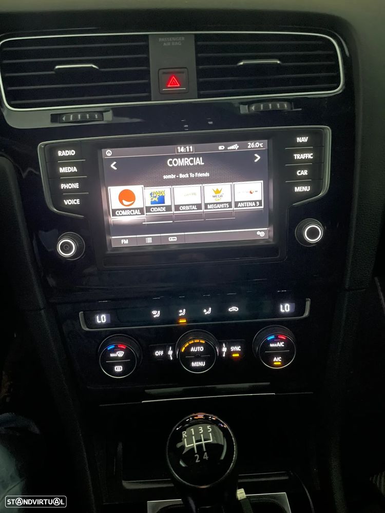 VW Golf 1.6 TDi R-Line - 20