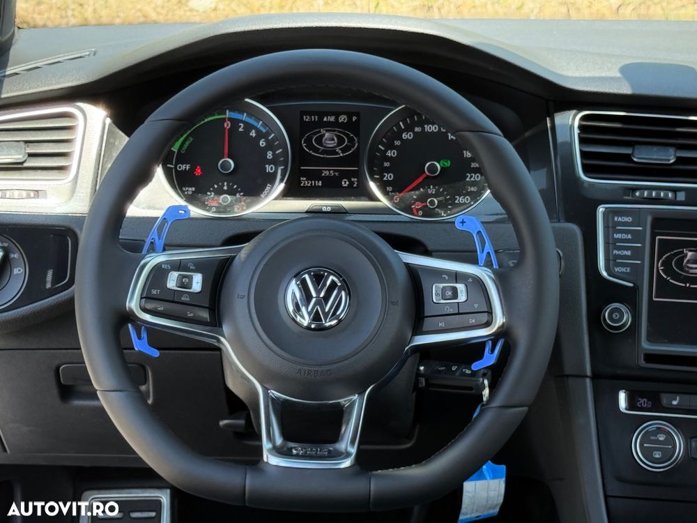Volkswagen Golf 1.4 GTE Plug-In-Hybrid DSG - 24
