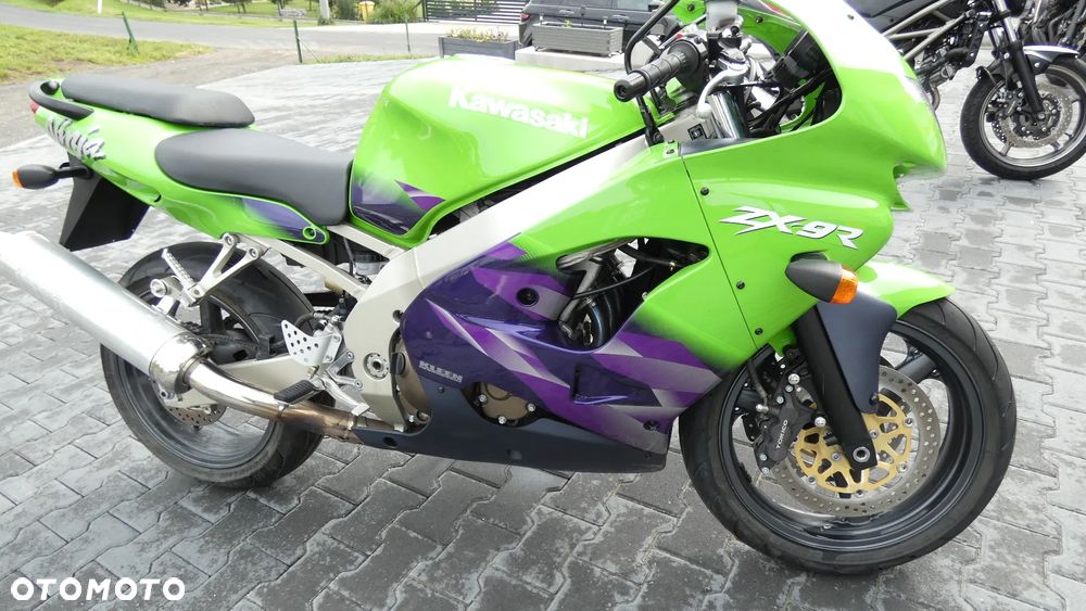 Kawasaki ZX - 2