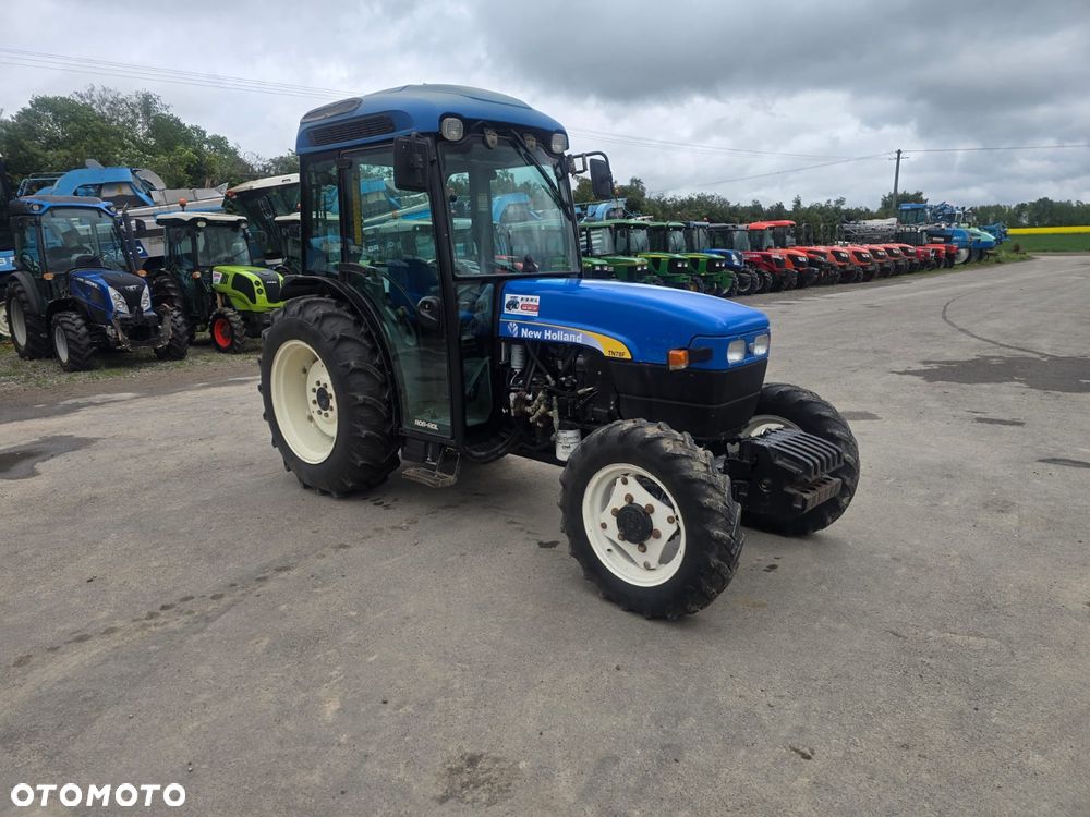 New Holland TN 70F - 1