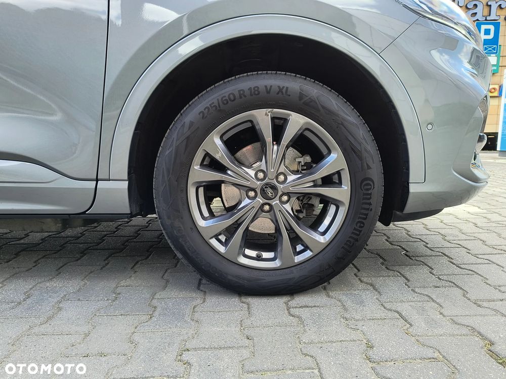 Ford Kuga - 26