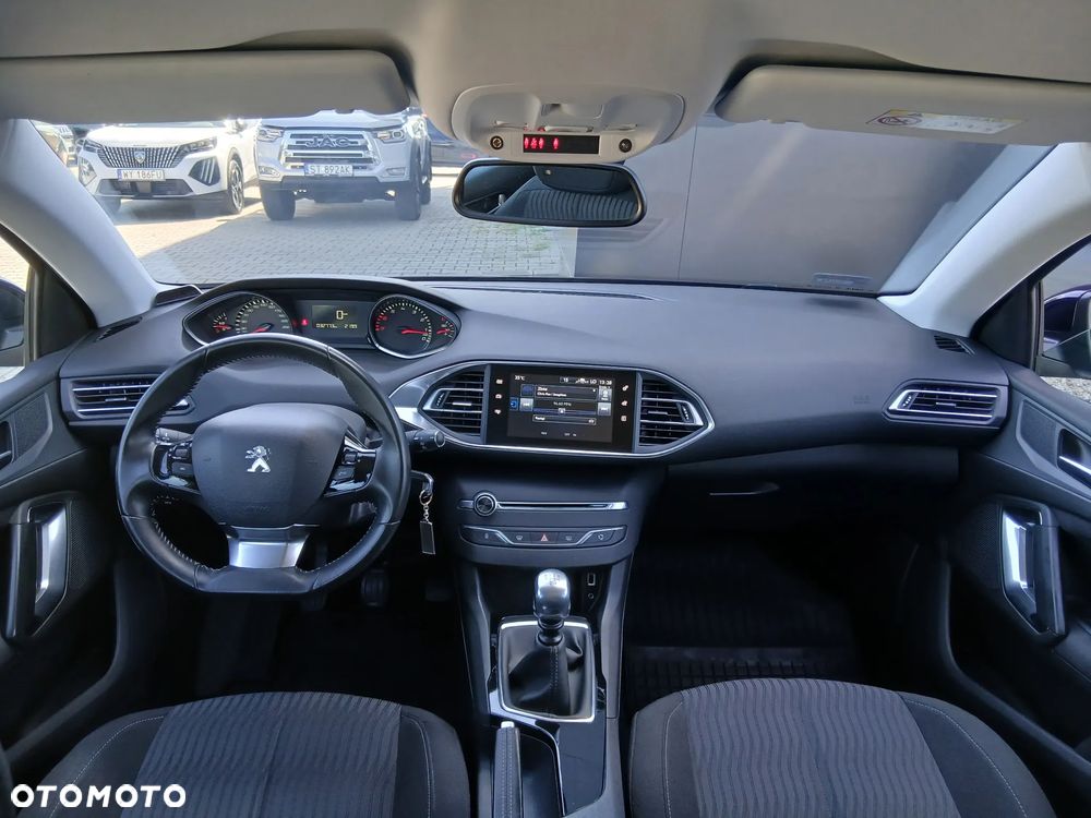 Peugeot 308 1.6 THP Active - 18