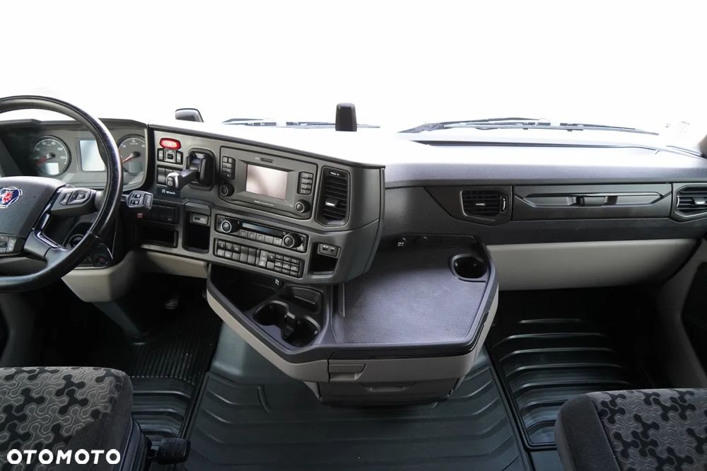 Scania S 460 / RETARDER / KLIMA POSTOJOWA / OPONY 100% - 31