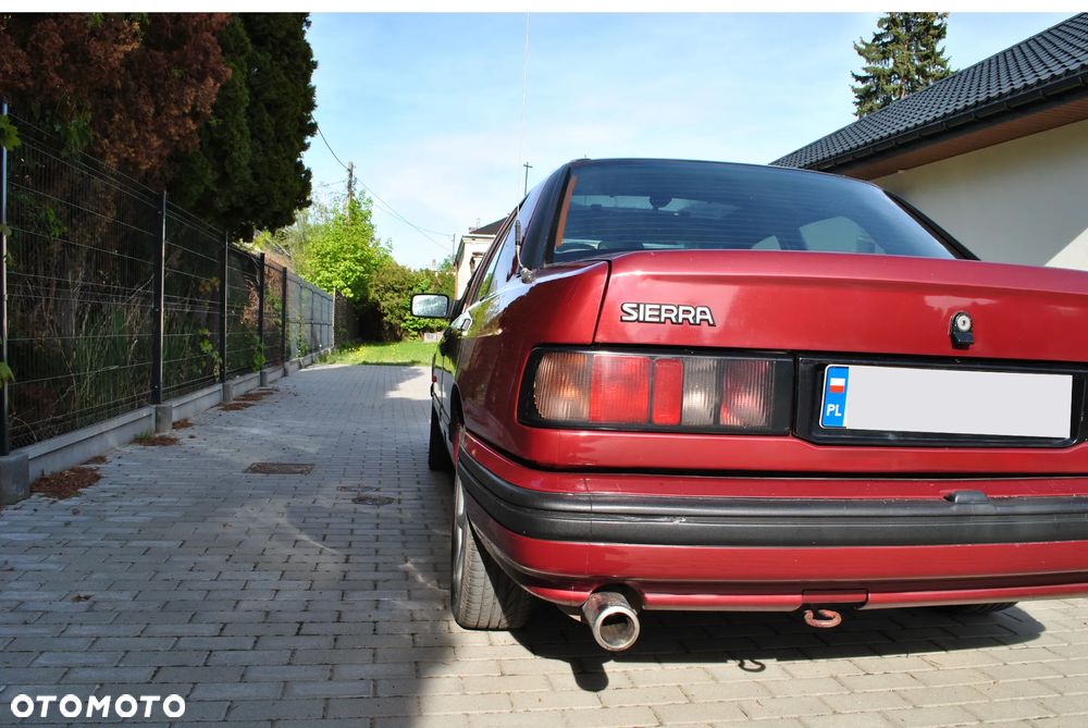 Ford Sierra - 13