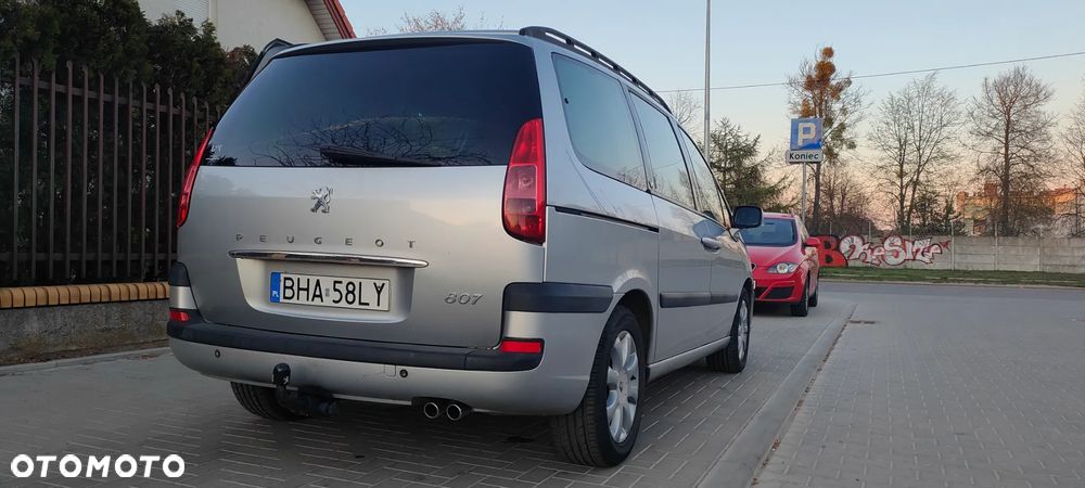 Peugeot 807 V6 205 Platinum Pullmann - 12