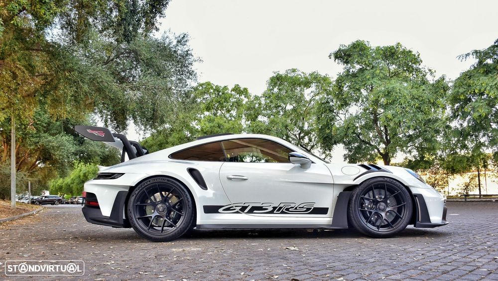 Porsche 911 (992) - 28