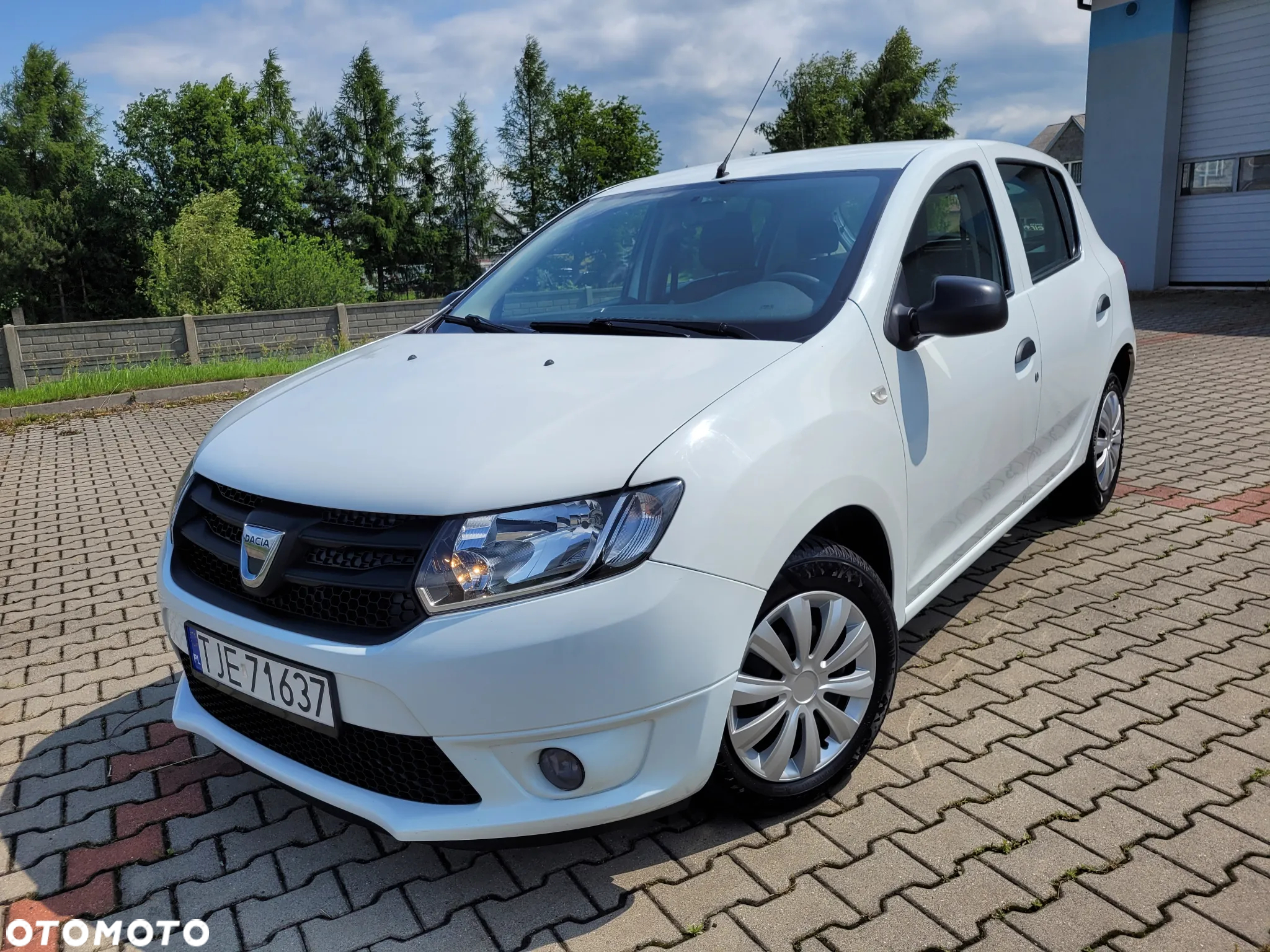 Dacia Sandero 1.2 16V 75 Laureate - 36