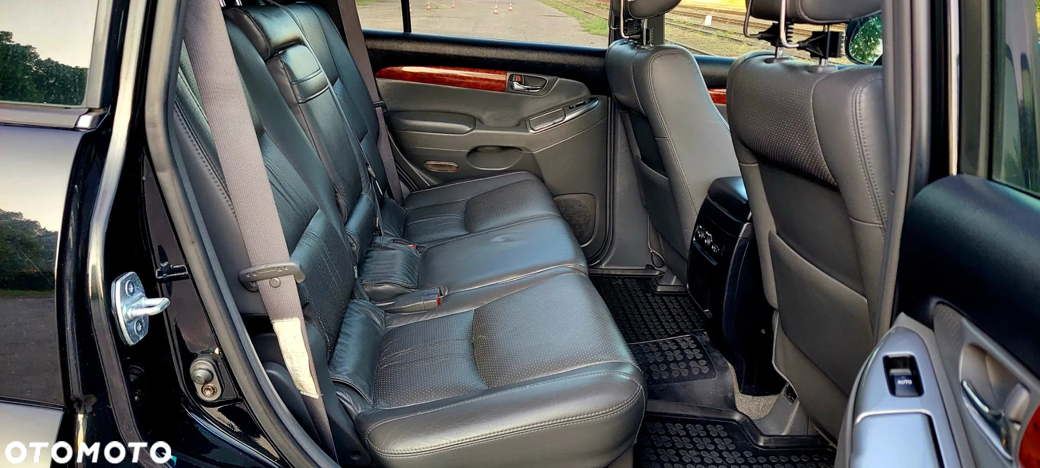 Toyota Land Cruiser 3.0 D Luna Comfort - 39