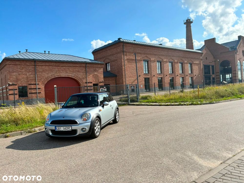 MINI ONE Standard - 9