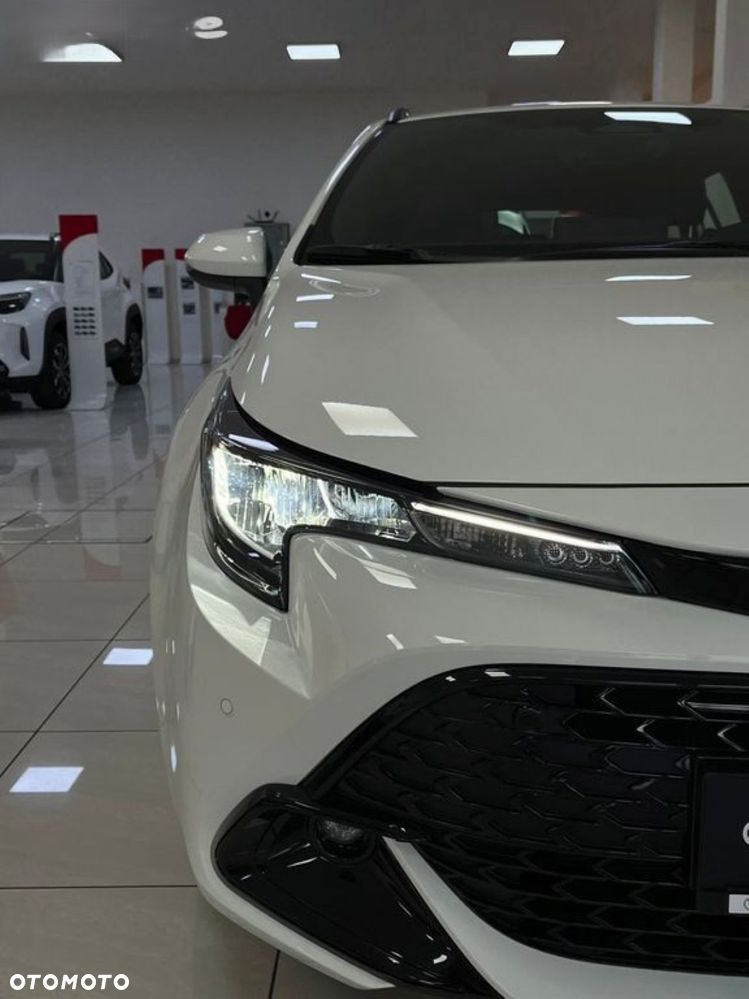 Toyota Corolla 1.8 Hybrid Comfort - 7