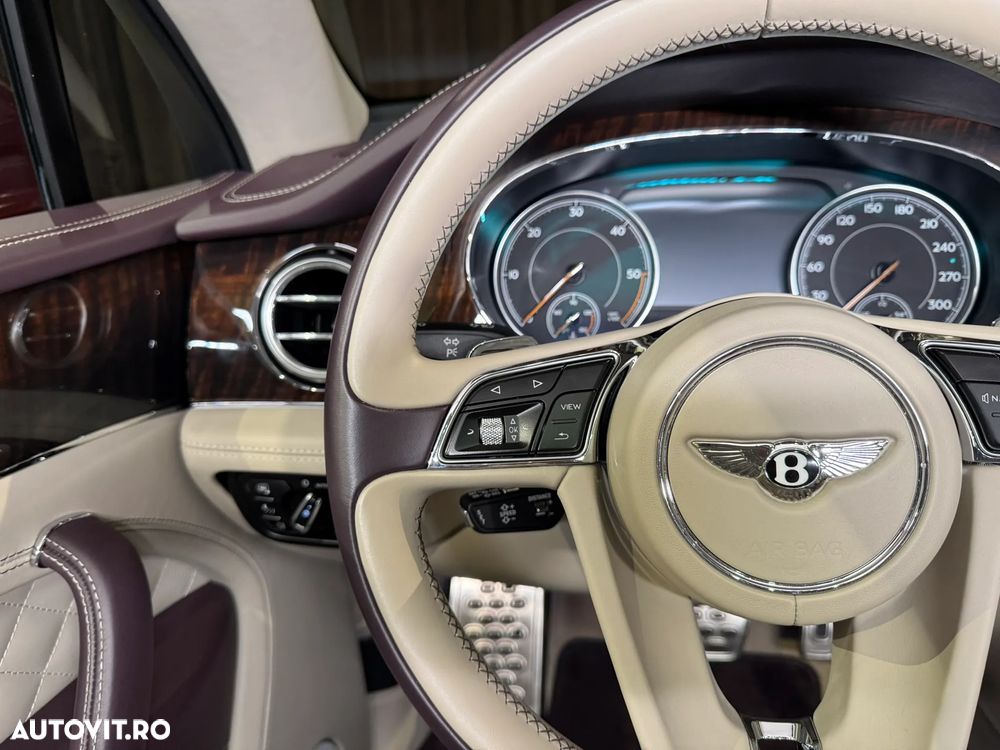 Bentley Bentayga - 29