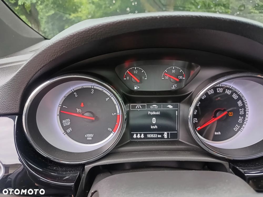 Opel Astra 1.6 BiTurbo D (CDTI) Start/Stop Dynamic - 32