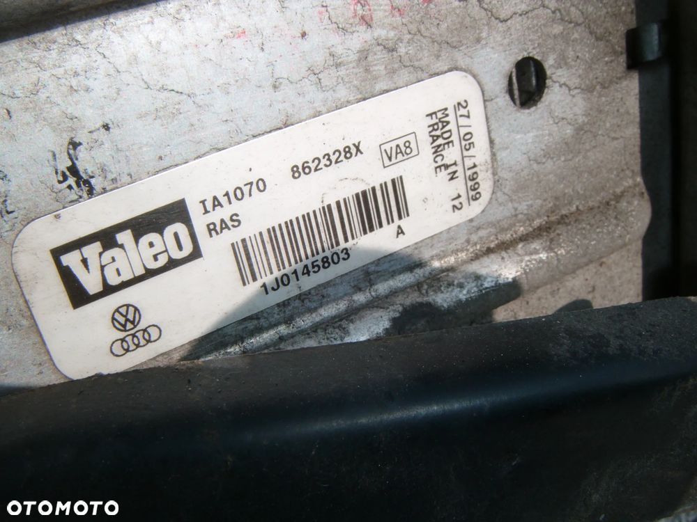 vw golf 4 1.9 tdi intercooler 1j0145803a - 2