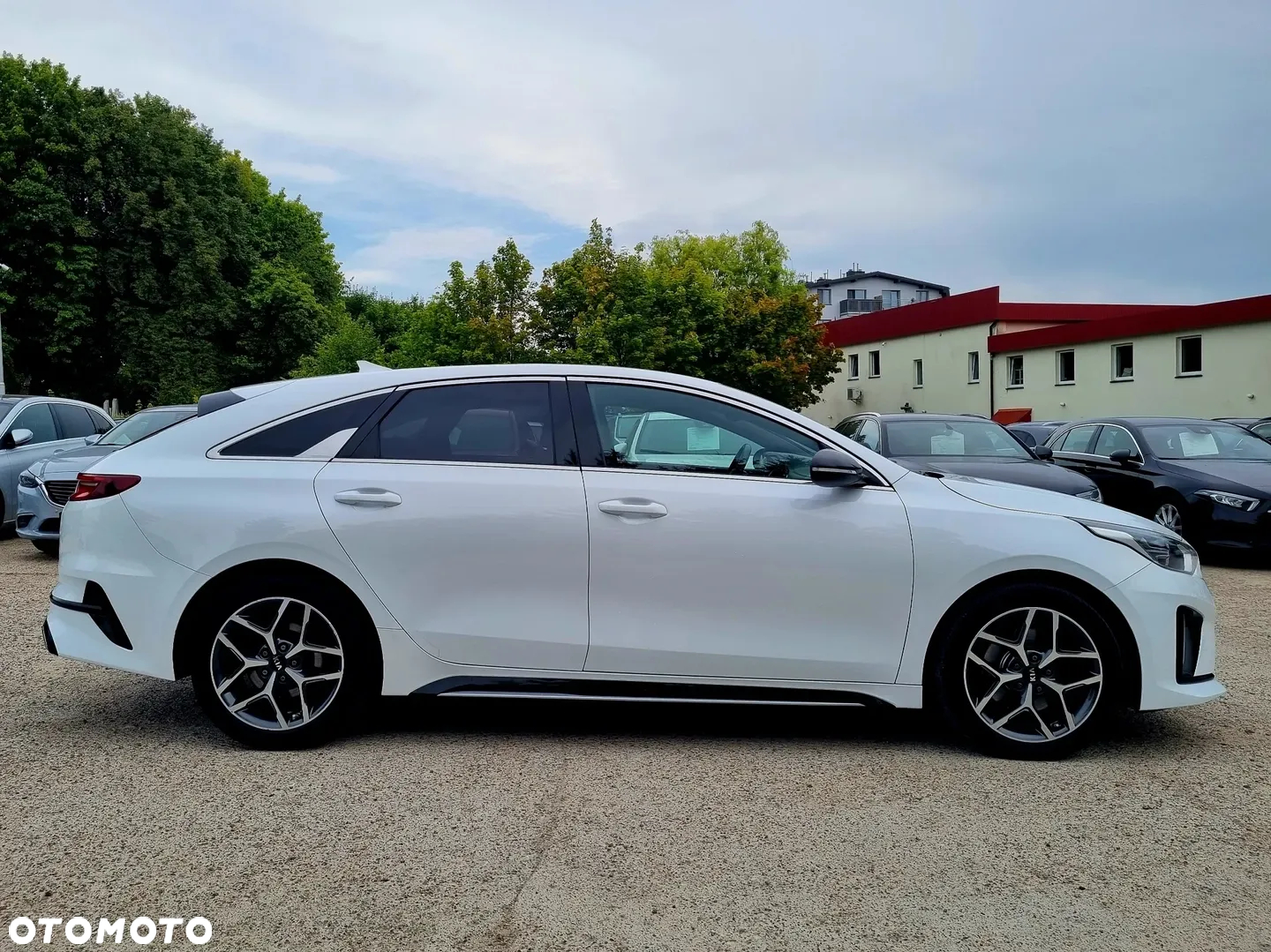 Kia ProCeed 1.6 CRDi DCT7 SCR GT LINE - 4