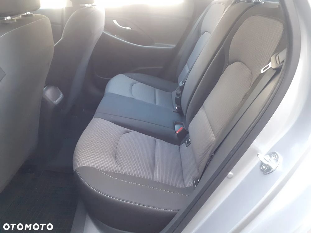 Hyundai i30 - 18
