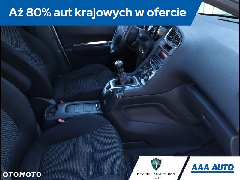 Peugeot 5008 - 11