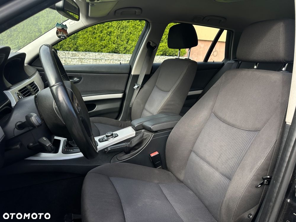 BMW Seria 3 - 14