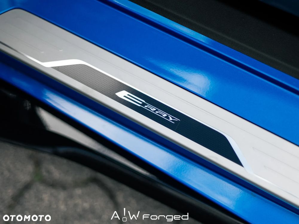 Chevrolet Corvette - 15