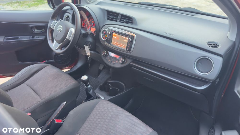Toyota Yaris 1.33 Active - 8