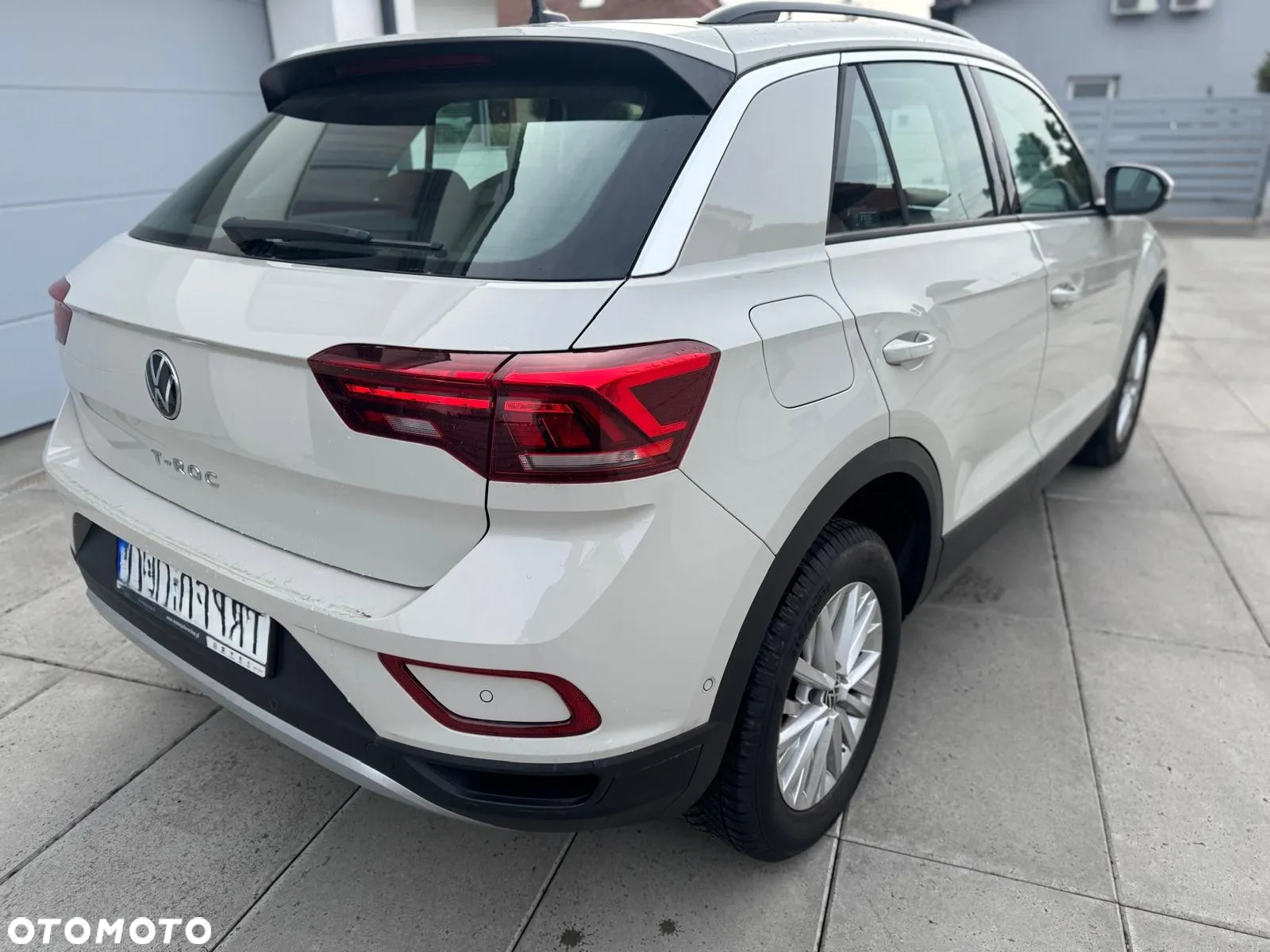 Volkswagen T-Roc - 4