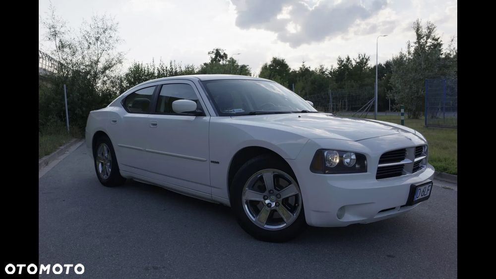 Dodge Charger - 1