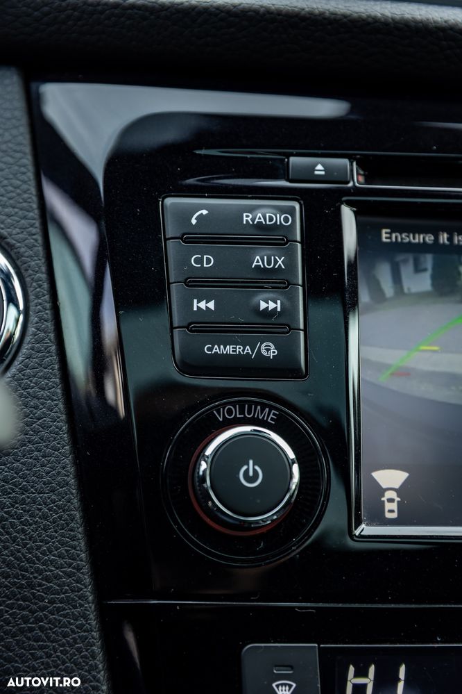 Nissan Qashqai 1.6 DCI Start/Stop X-TRONIC Tekna - 29