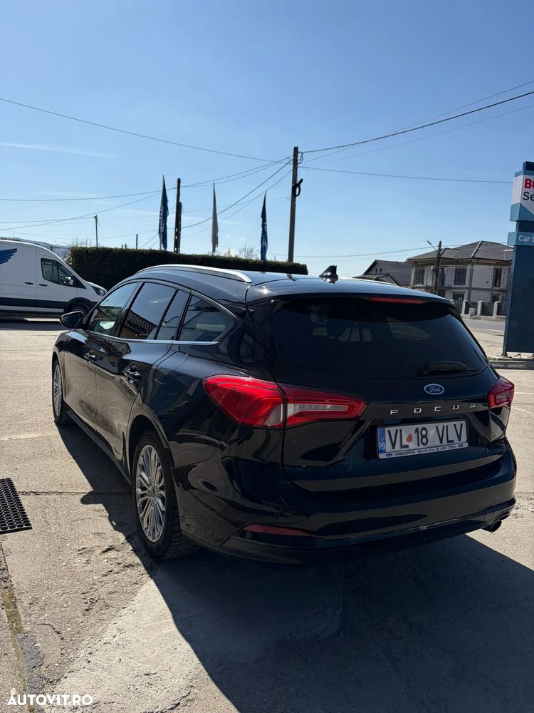 Ford Focus 1.0 EcoBoost Start Stop Titanium - 4