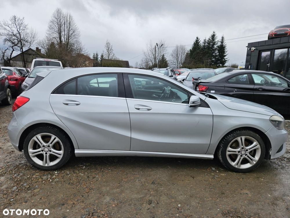 Mercedes-Benz Klasa A 200 CDI (BlueEFFICIENCY) 7G-DCT Style - 9