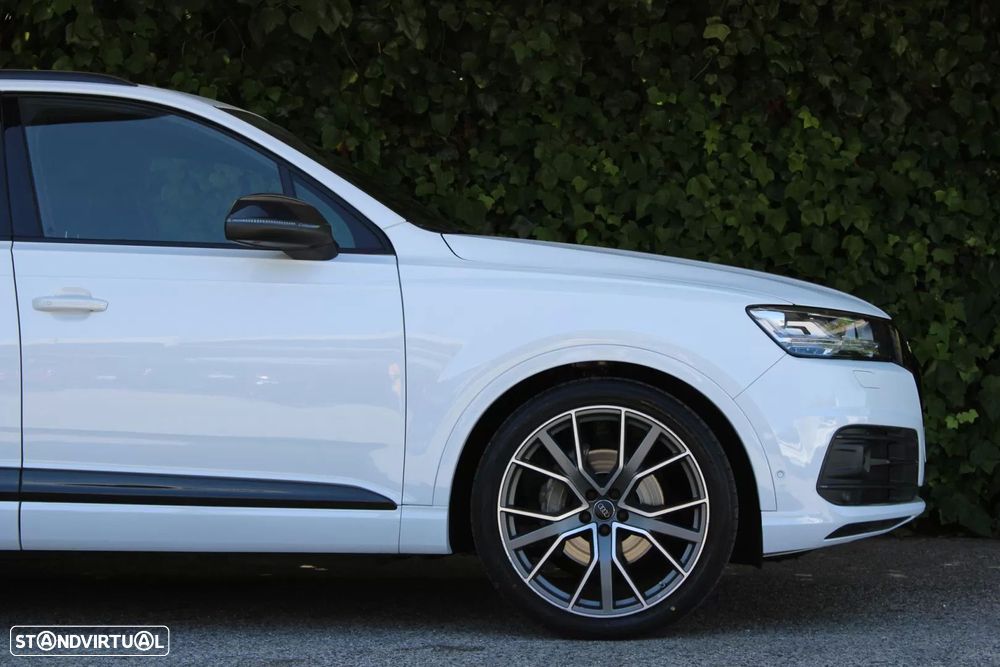 Audi Q7 3.0 TDI quattro S-line Tiptronic - 9