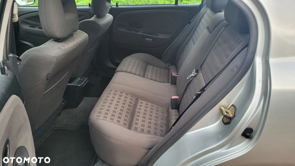 Mitsubishi Carisma 1.8 GDI Comfort - 20