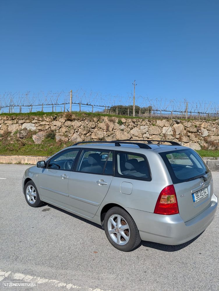 Toyota Corolla SW 1.4 Sol - 7