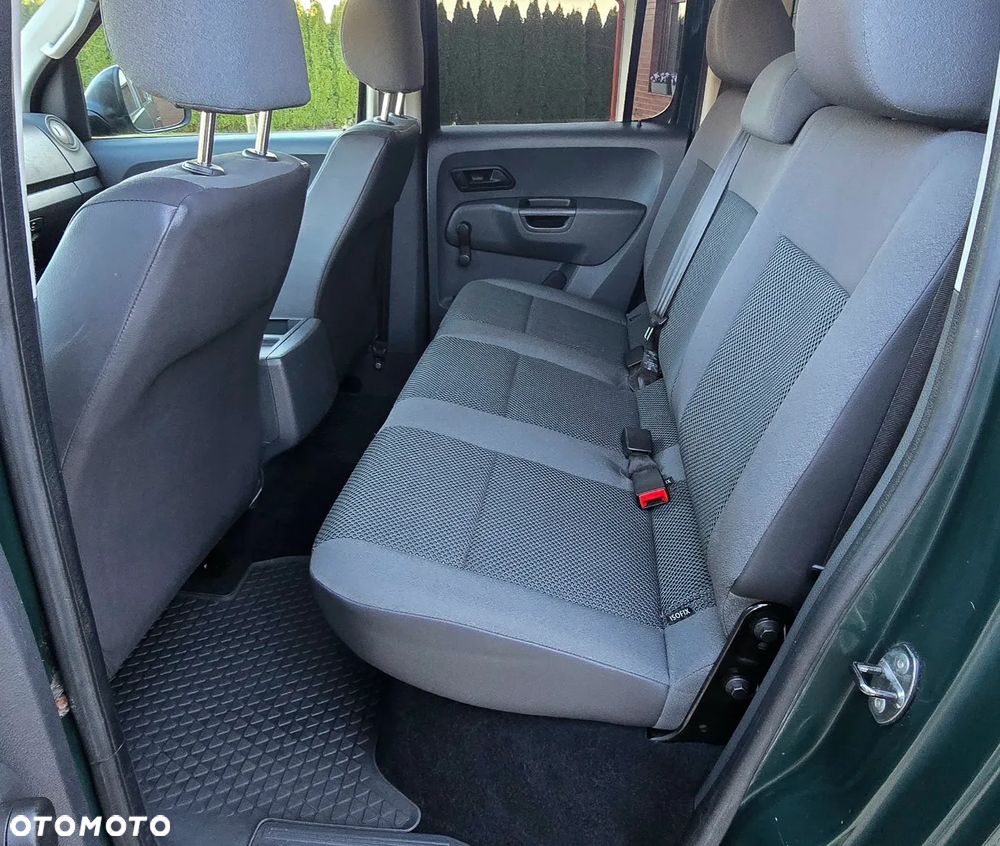 Volkswagen Amarok - 30