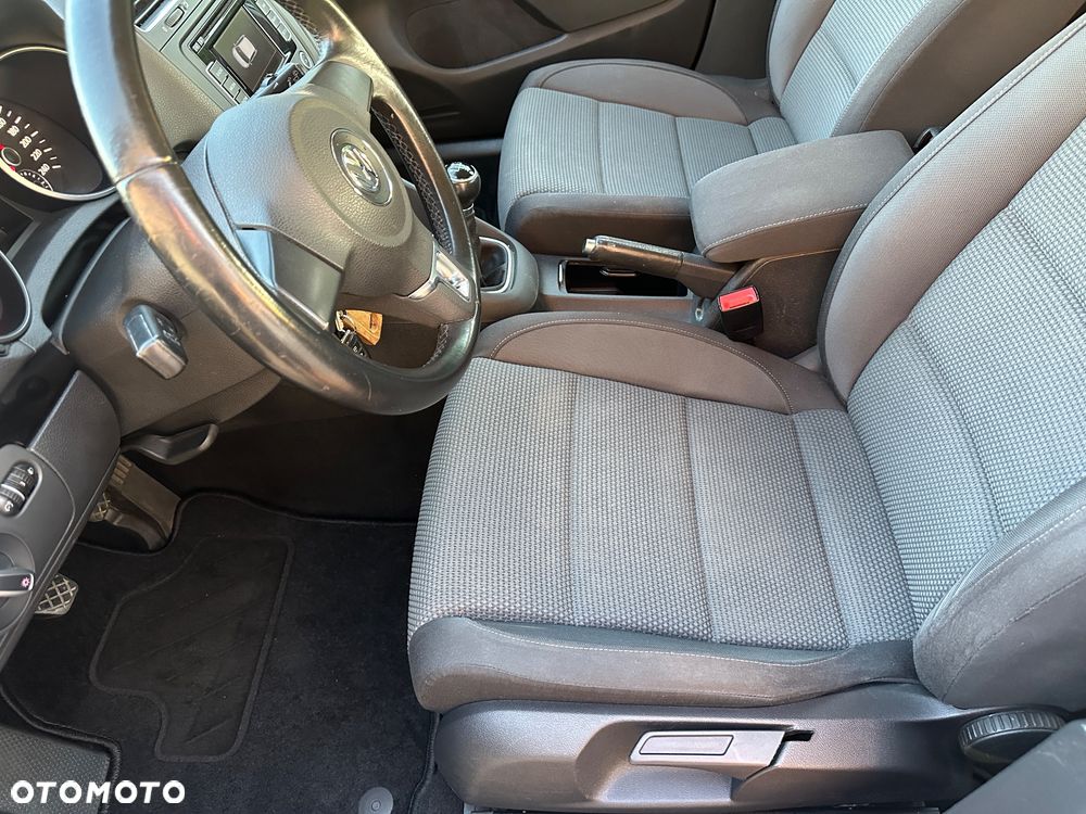 Volkswagen Golf VI 1.6 TDI Comfortline Optimum - 16