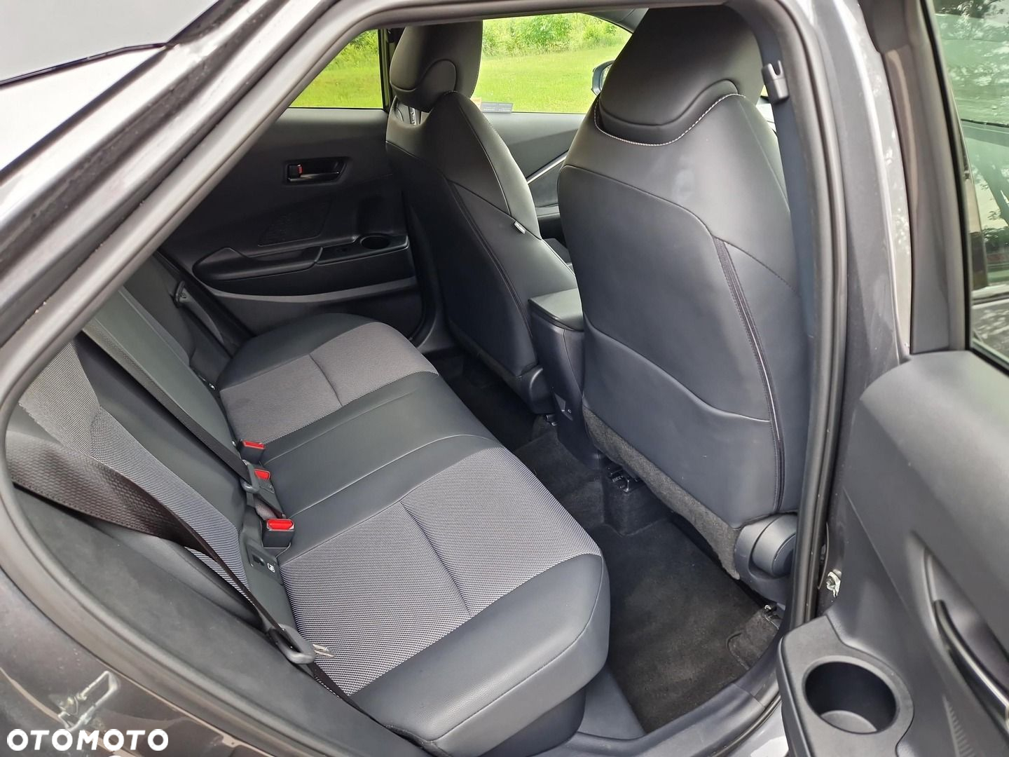Toyota C-HR 2.0 Hybrid Dynamic Force Executive AWD - 14