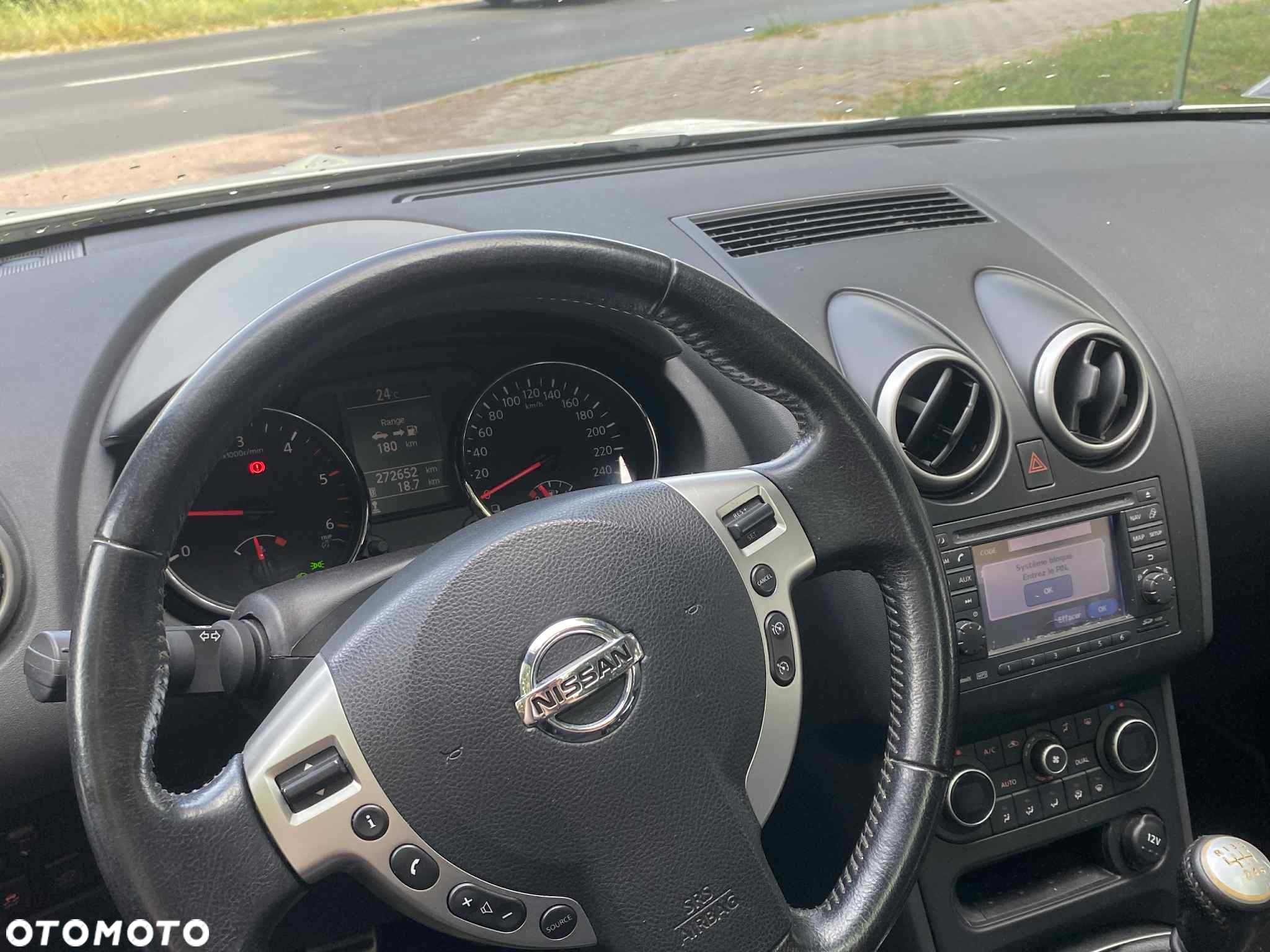 Nissan Qashqai+2 - 18
