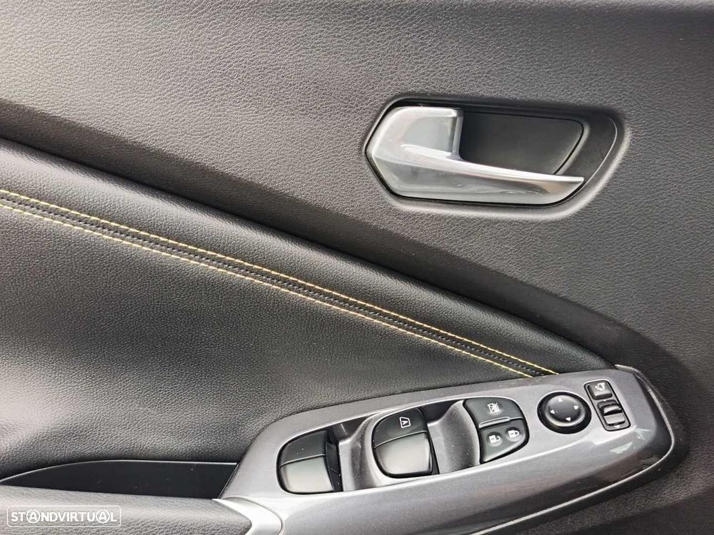 Nissan Juke 1.0 DIG-T Kiiro - 13