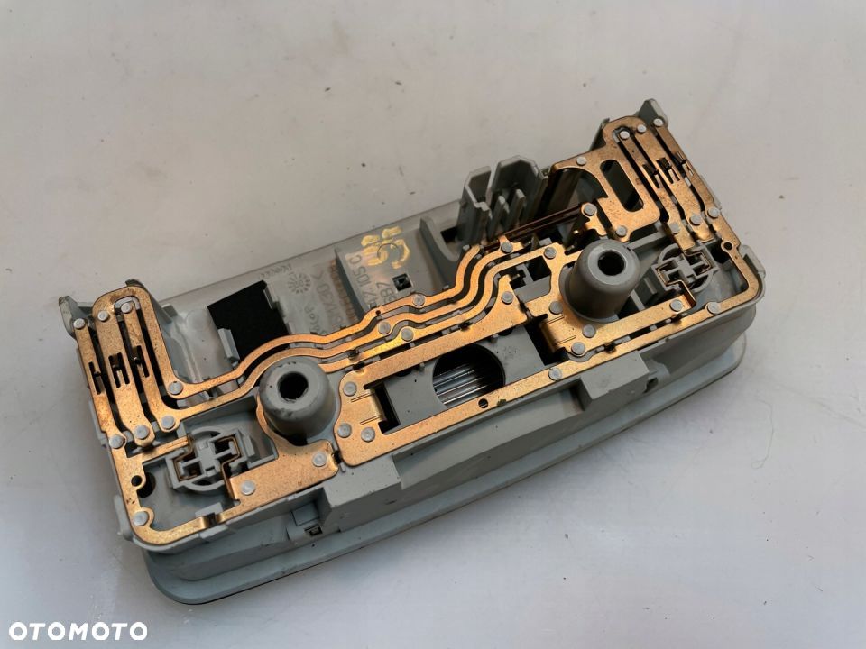 LAMPKA PODSUFITKI VW GOLF IV 3B0947105C - 2