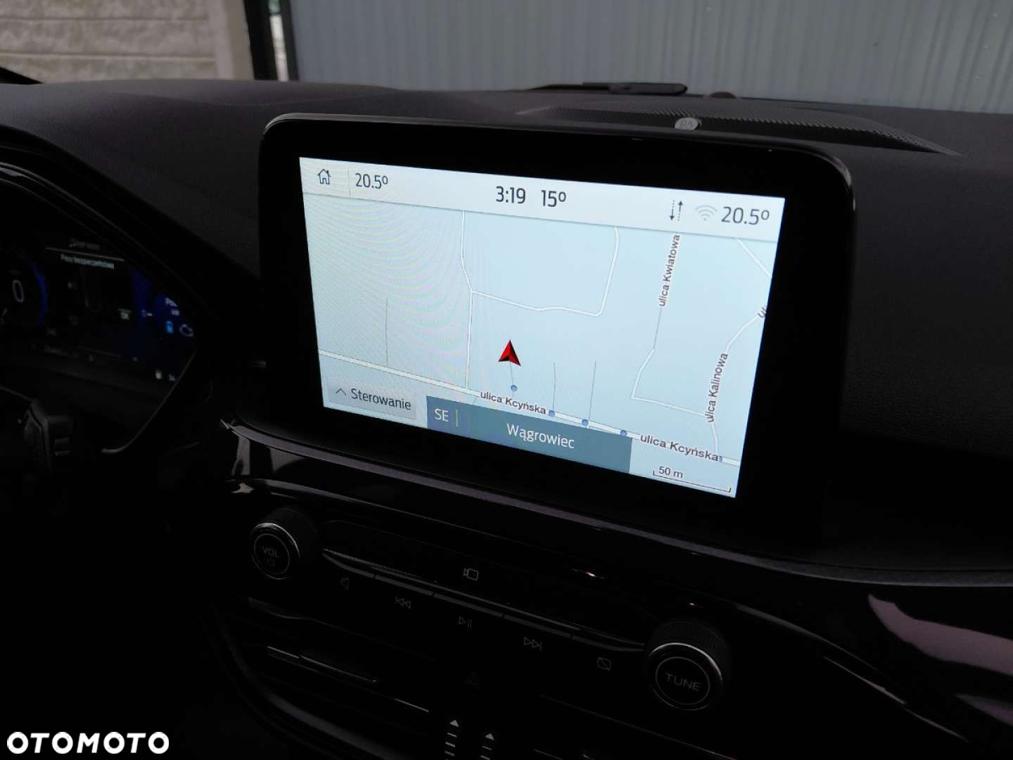 Ford Kuga - 18