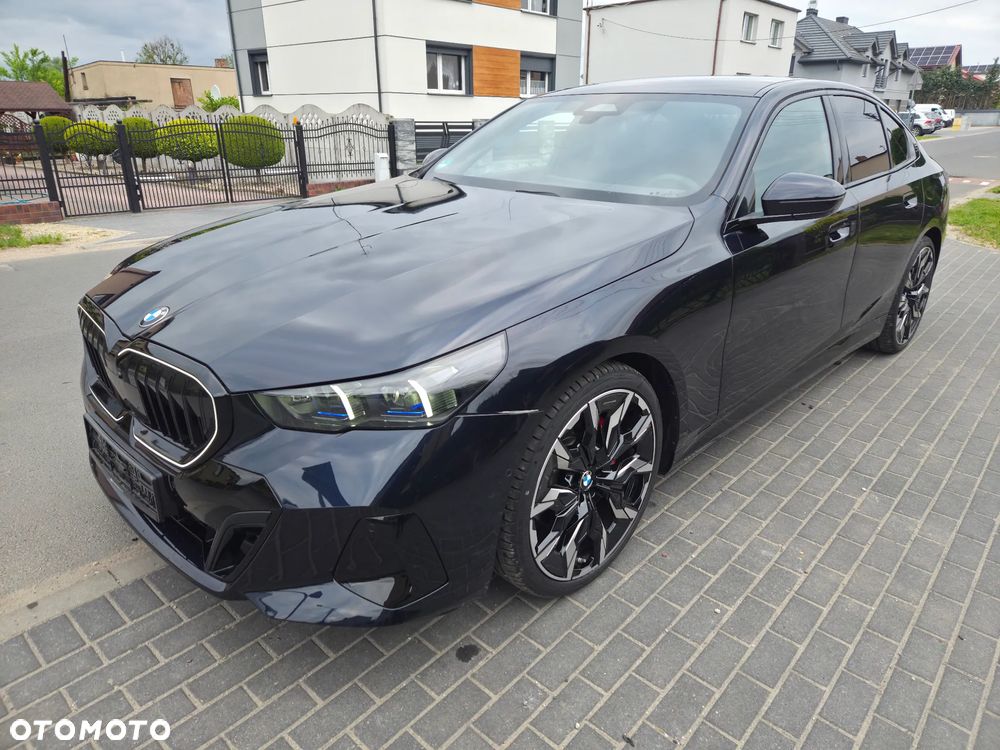 BMW Seria 5 520i - 8