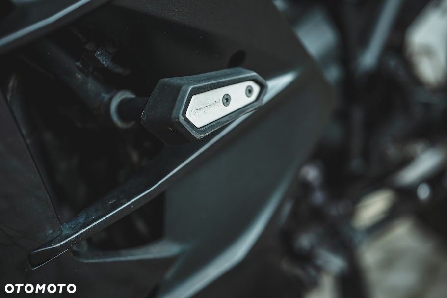 Kawasaki Ninja H2 SX - 7